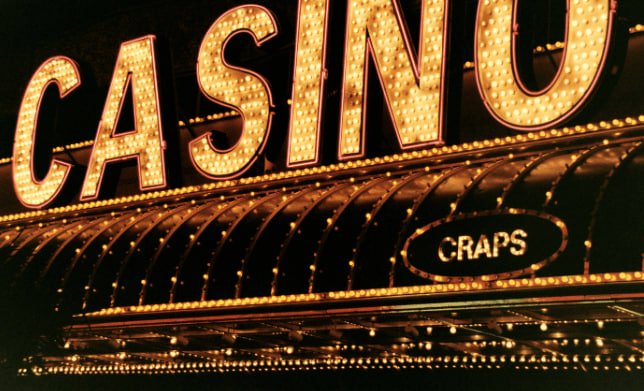 BD8080 mobile interface showing sports and casino sections for Bangladesh users